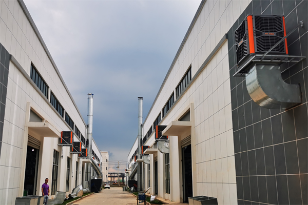 廣州鐵皮房降溫設(shè)備廠家如何選 鐵皮房降溫設(shè)備廠家就認準瑞泰風(fēng)